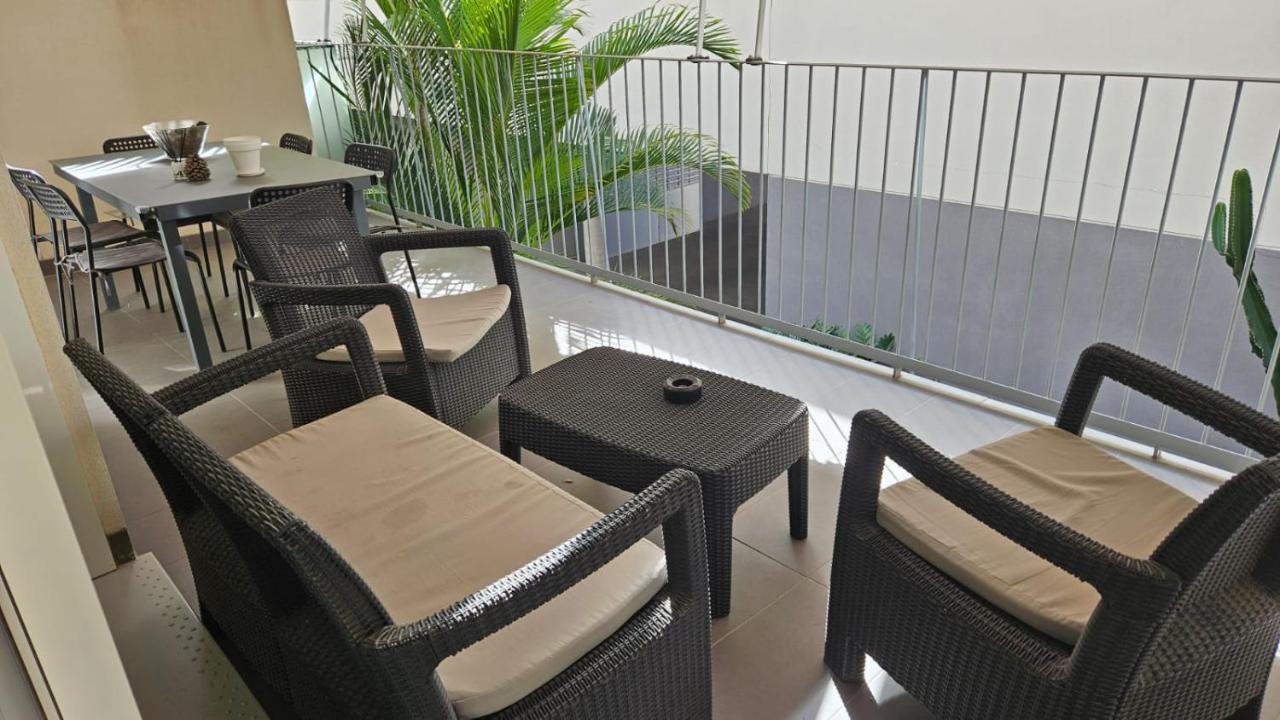 El Tesoro, Beautiful, Two Bedrooms Tenerife Sur Apartment Costa Adeje (Tenerife)